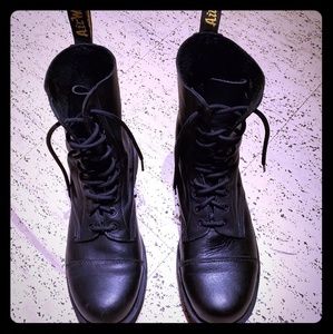 Men's Black Dr Martens Air Walk Boots